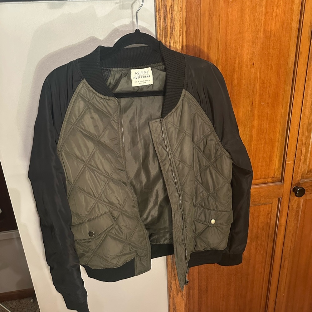 Bomber Quilted Jacket - Olive and Black